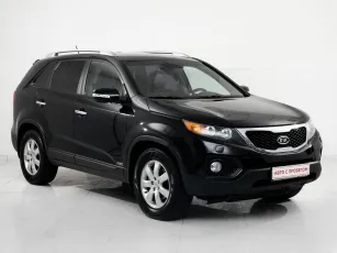 Kia  3