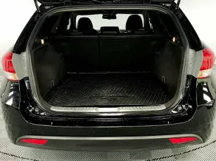 Hyundai  11