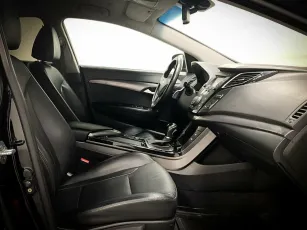 Hyundai  6