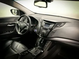 Hyundai  7