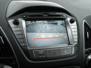 Hyundai  16
