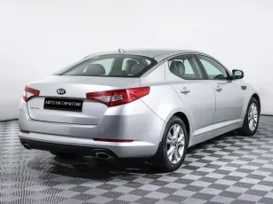 Kia  3