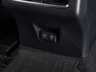 Toyota  13