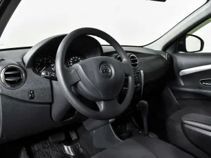 Nissan  8