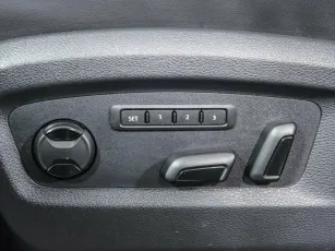 Volkswagen  10