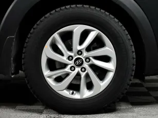 Hyundai  8