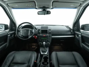 Land Rover  7