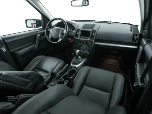 Land Rover  9