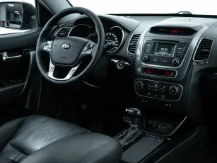 Kia  19