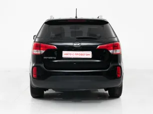 Kia  6