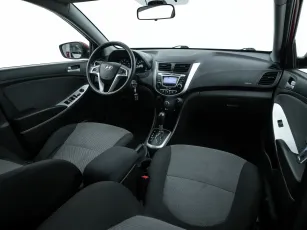 Hyundai  9