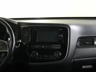 Mitsubishi  10