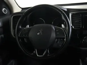 Mitsubishi  9