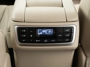 Toyota  20