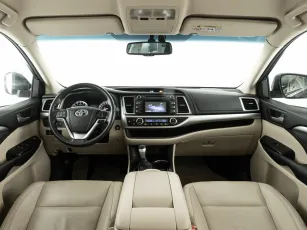 Toyota  7
