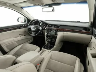 Skoda  9