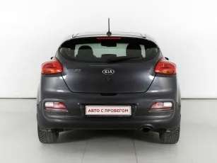 Kia  5