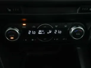 Mazda  12