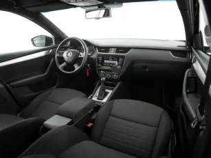 Skoda  9