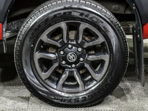 Toyota  5