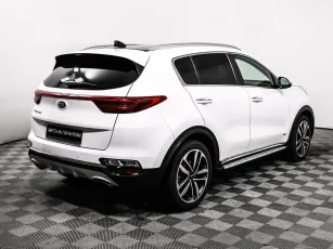 Kia  3