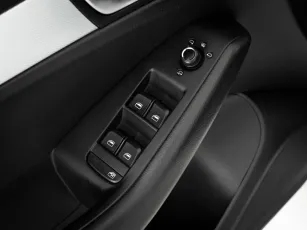 Audi  11