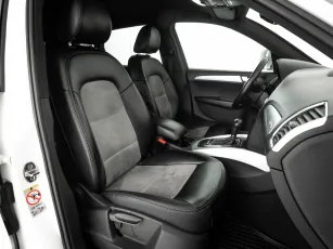 Audi  17