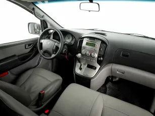 Hyundai  8