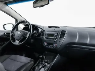 Kia  7