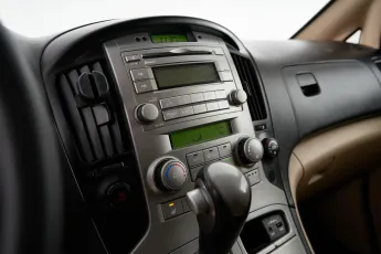 Hyundai  14