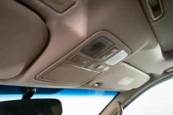 Hyundai  16