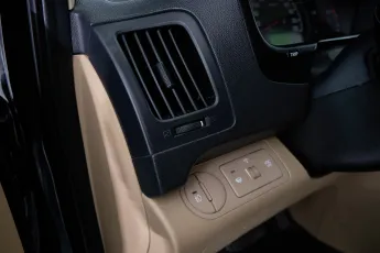 Hyundai  18