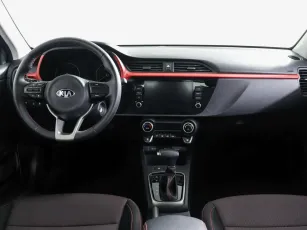 Kia  6