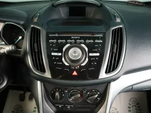 Ford  10