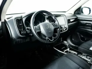 Mitsubishi  7