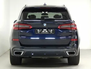 BMW  4