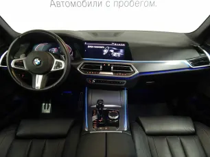 BMW  8