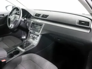 Volkswagen  6
