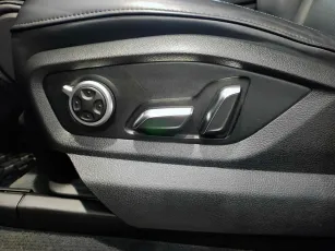 Audi  15