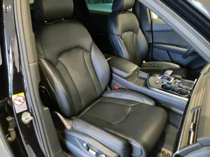 Audi  17