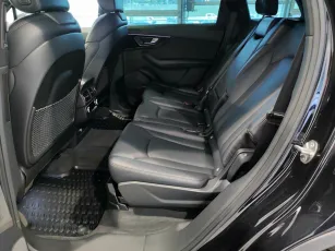 Audi  20