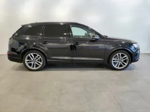 Audi  3