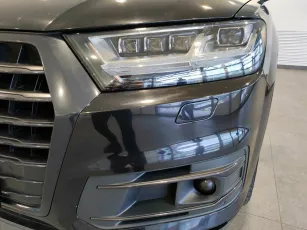 Audi  6