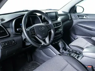 Hyundai  10