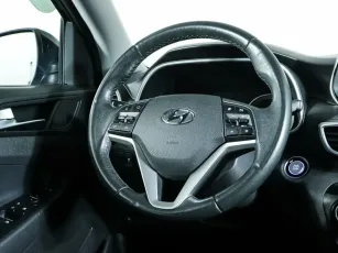 Hyundai  11