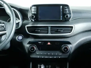 Hyundai  13
