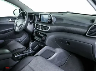 Hyundai  8