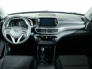 Hyundai  9