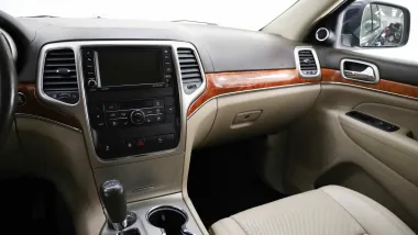 Jeep  12