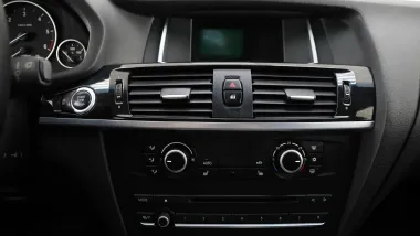 BMW  15